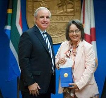 Miami-Dade County Mayor Carlos A. Gimenez; South Africa’s City of Cape Town Executive Mayor Patricia De Lille